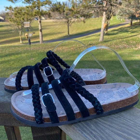 Muk Luks Terri Slide Sandals Black Suede Women 11 / 12 Strappy Flats  Slip On - Picture 3 of 14